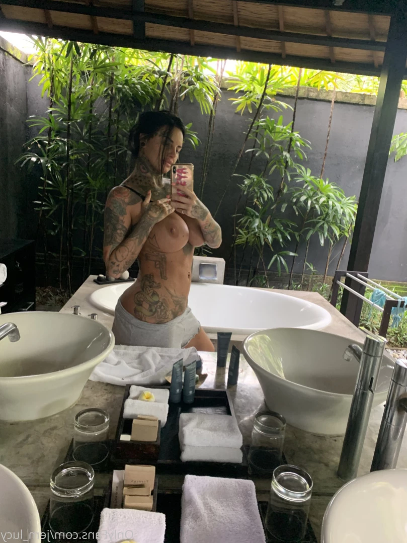J E M M A L U C Y 🖤 [ jemlucy ] Onlyfans leaked photo 13326654 on Hotleaks.tv