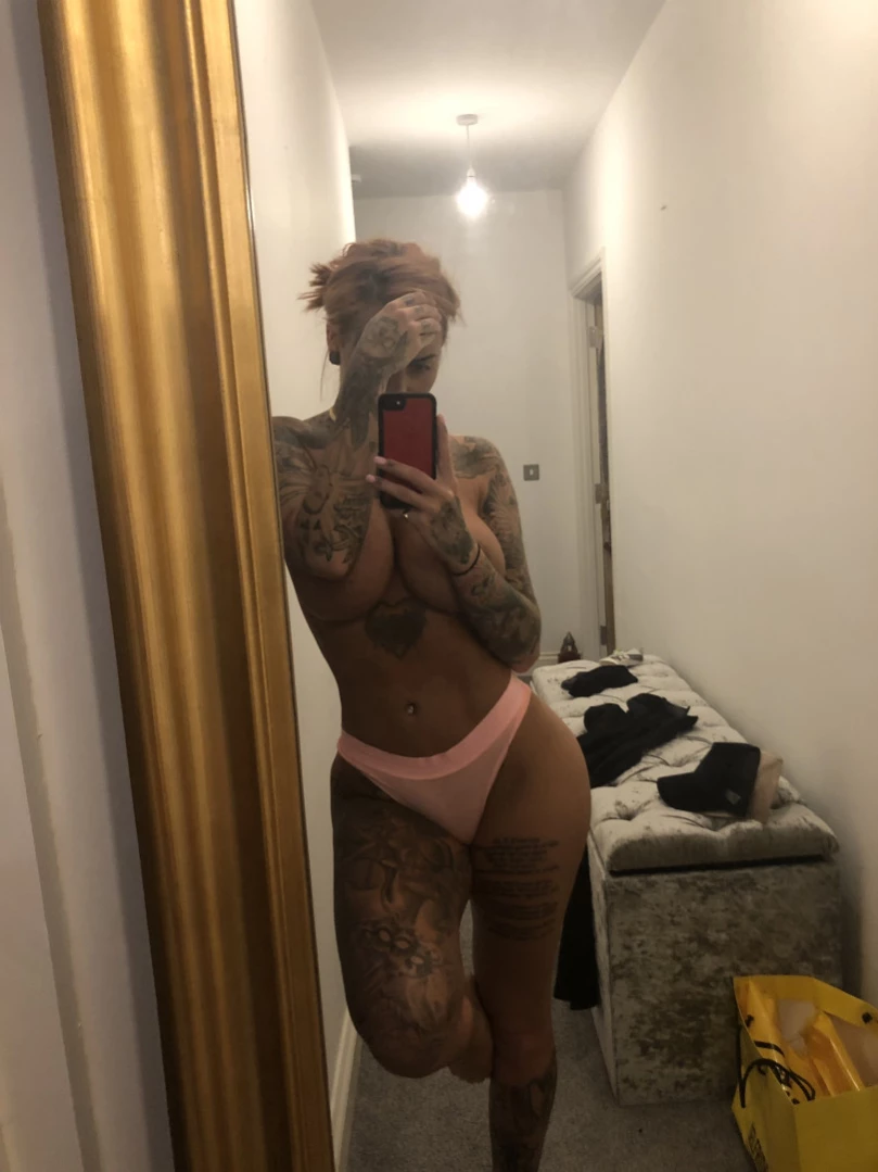 J E M M A L U C Y 🖤 [ jemlucy ] Onlyfans leaked photo 13402993 on Hotleaks.tv