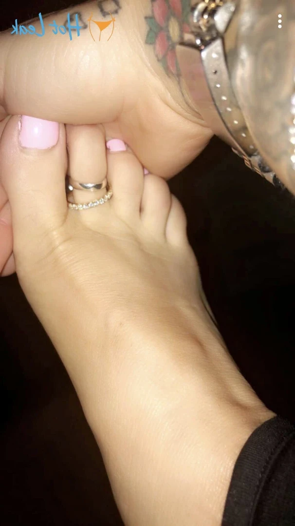 J E M M A L U C Y 🖤 [ jemlucy ] Onlyfans leaked photo 13434128 on Hotleaks.tv