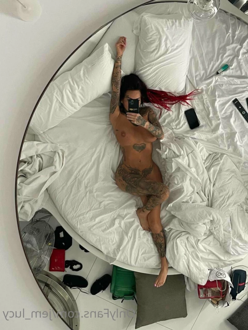 J E M M A L U C Y 🖤 [ jemlucy ] Onlyfans leaked photo 13648494 on Hotleaks.tv