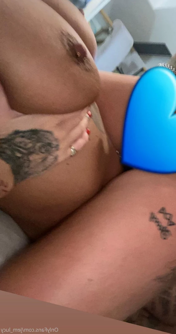 J E M M A L U C Y 🖤 [ jemlucy ] Onlyfans leaked photo 13914859 on Hotleaks.tv
