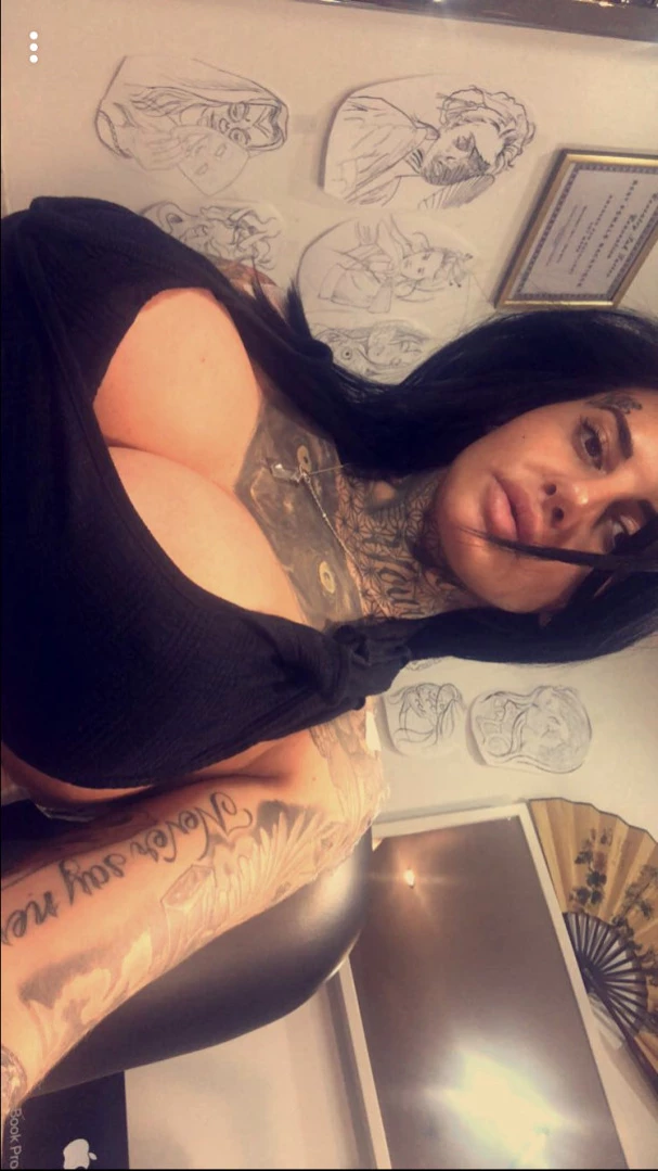 J E M M A L U C Y 🖤 [ jemlucy ] Onlyfans leaked photo 13918451 on Hotleaks.tv
