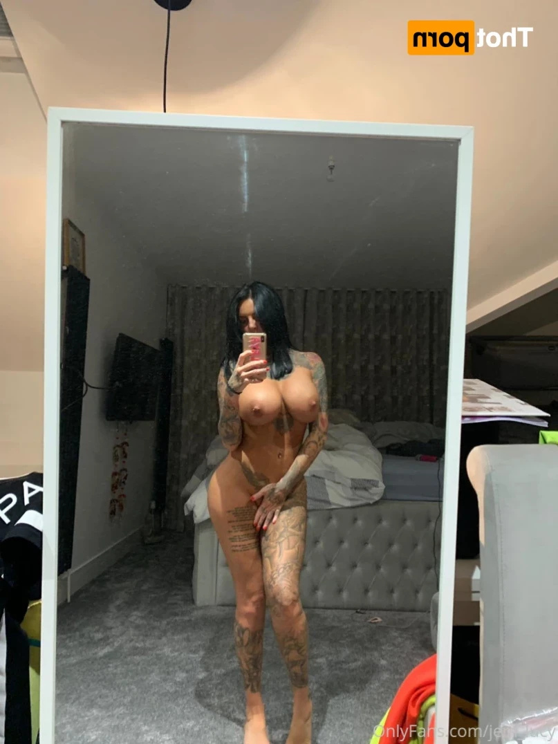 J E M M A L U C Y 🖤 [ jemlucy ] Onlyfans leaked photo 15829144 on Hotleaks.tv