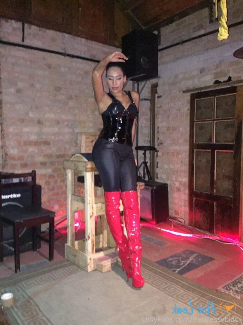 Mistress V Black [ mistressvblack ] Onlyfans leaked photo 16401451 on Hotleaks.tv