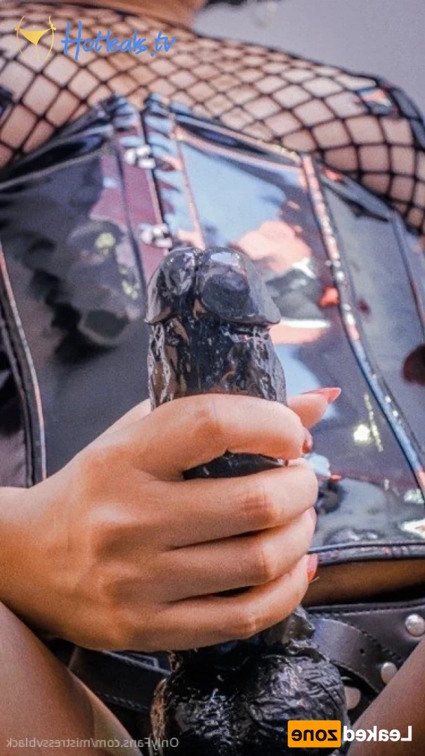 Mistress V Black [ mistressvblack ] Onlyfans leaked photo 16401470 on Hotleaks.tv