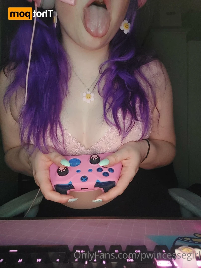 Emily [ pwincessegirl ] Onlyfans leaked photo 12686180 on Hotleaks.tv