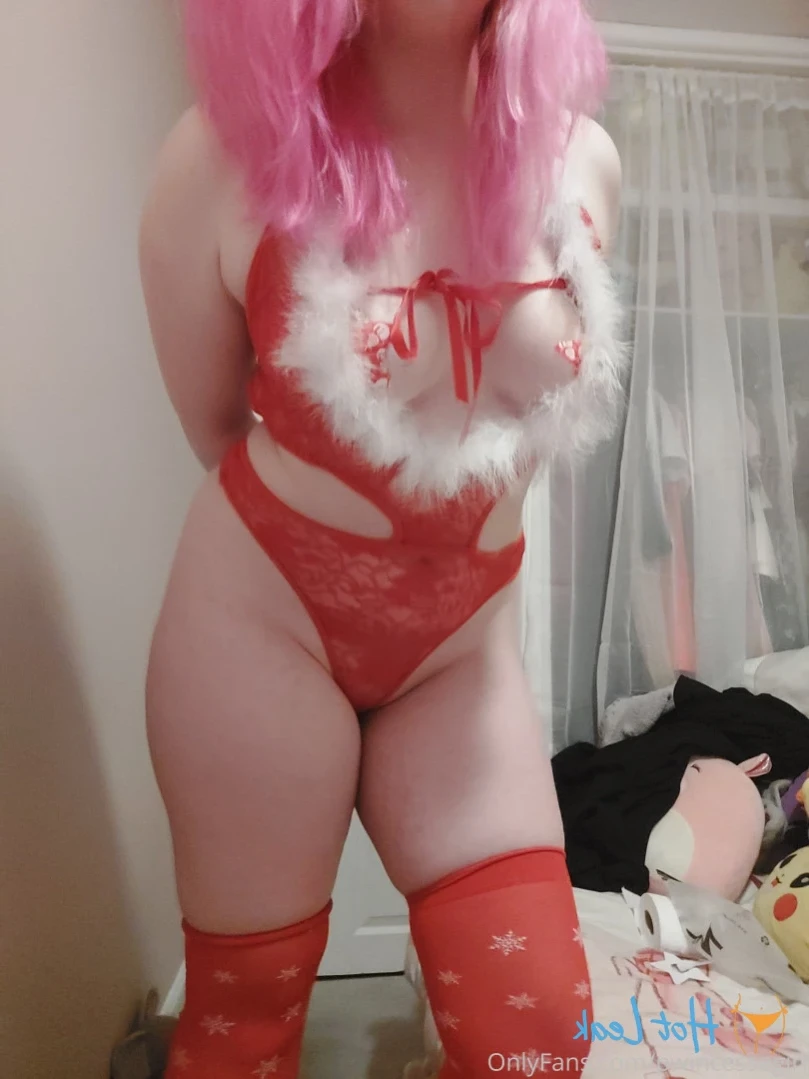 Emily [ pwincessegirl ] Onlyfans leaked photo 13839463 on Hotleaks.tv
