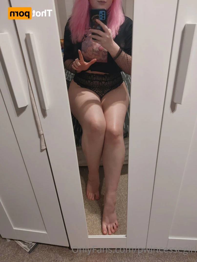 Emily [ pwincessegirl ] Onlyfans leaked photo 14830308 on Hotleaks.tv