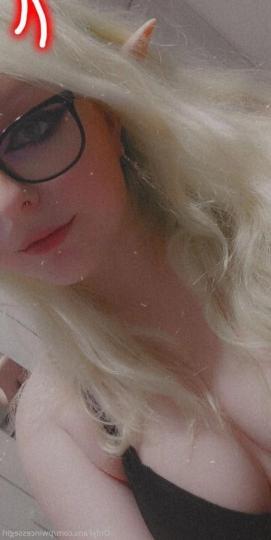 Emily [ pwincessegirl ] Onlyfans leaked photo 15389505 on Hotleaks.tv