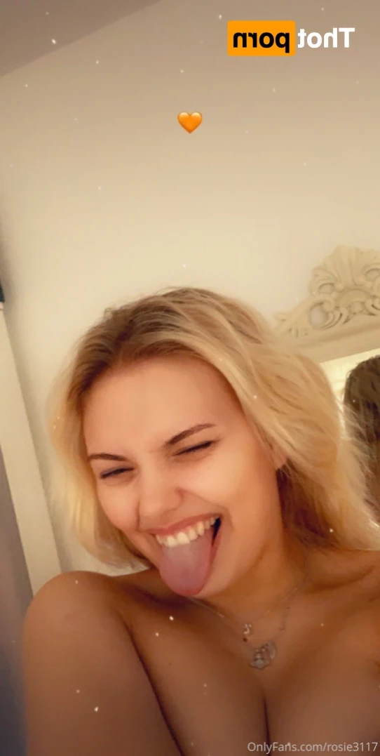 Rose🌹 [ wegfiiqvfvifiw ] Onlyfans leaked photo 14761531 on Hotleaks.tv
