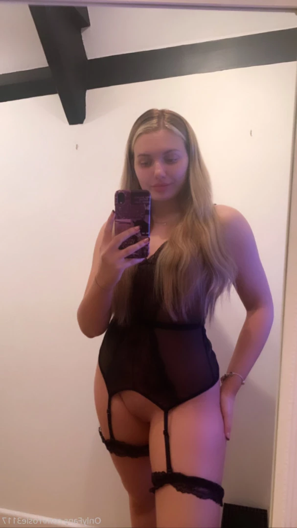 Rose🌹 [ wegfiiqvfvifiw ] Onlyfans leaked photo 16396682 on Hotleaks.tv