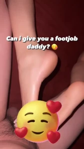 DulcedeCat FEET 👣 [ dulcedecat ] Onlyfans leaked video 13562860 on Hotleaks.tv