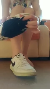 18065462