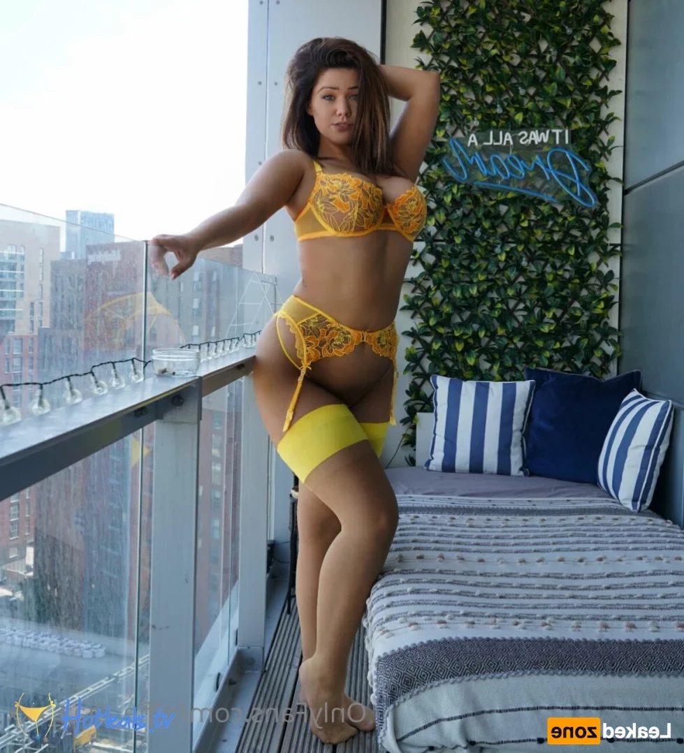 🎀 Effie Diaz 🎀 [ effiediazx ] Onlyfans leaked photo 14741190 on Hotleaks.tv