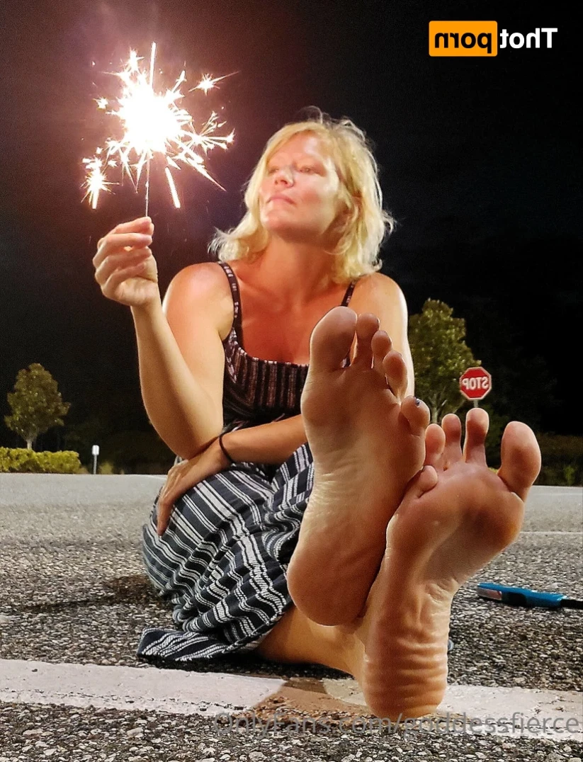 Goddess Fierce [ goddessfierce ] Onlyfans leaked photo 12049659 on Hotleaks.tv