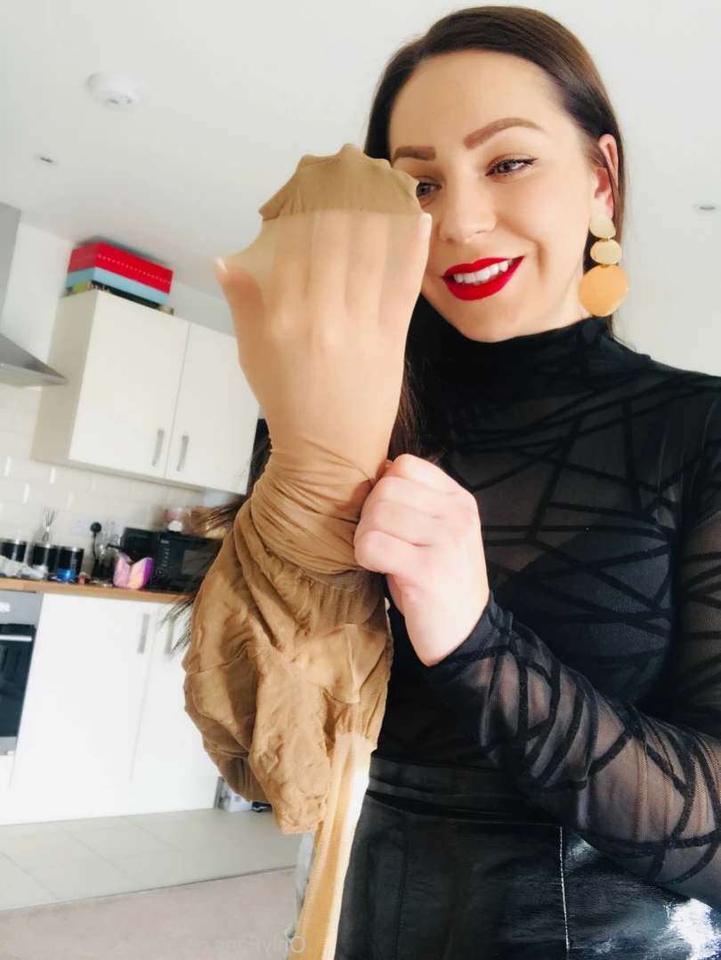 Lady Annabelle [ lady__annabelle ] Onlyfans leaked photo 12471860 on Hotleaks.tv