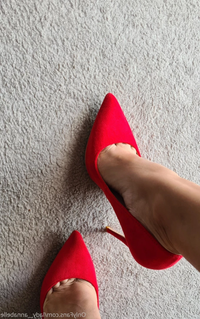 Lady Annabelle [ lady__annabelle ] Onlyfans leaked photo 13197674 on Hotleaks.tv