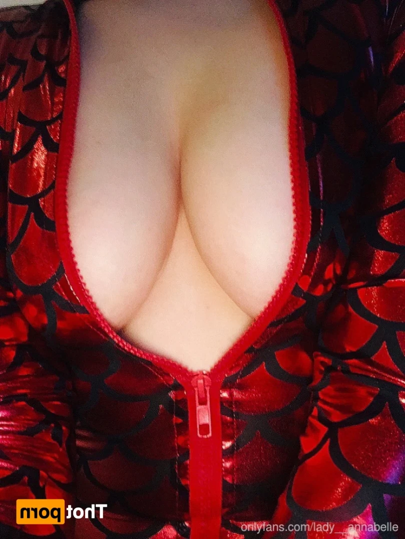 Lady Annabelle [ lady__annabelle ] Onlyfans leaked photo 15419039 on Hotleaks.tv
