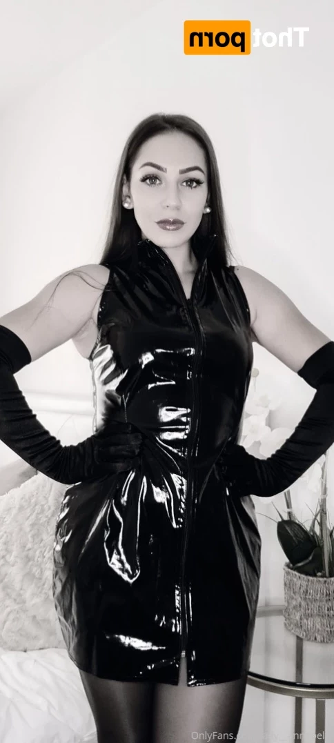 Lady Annabelle [ lady__annabelle ] Onlyfans leaked photo 15478424 on Hotleaks.tv