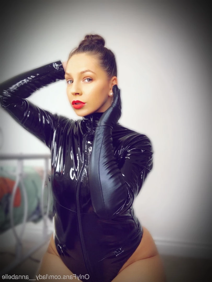 Lady Annabelle [ lady__annabelle ] Onlyfans leaked photo 15540080 on Hotleaks.tv