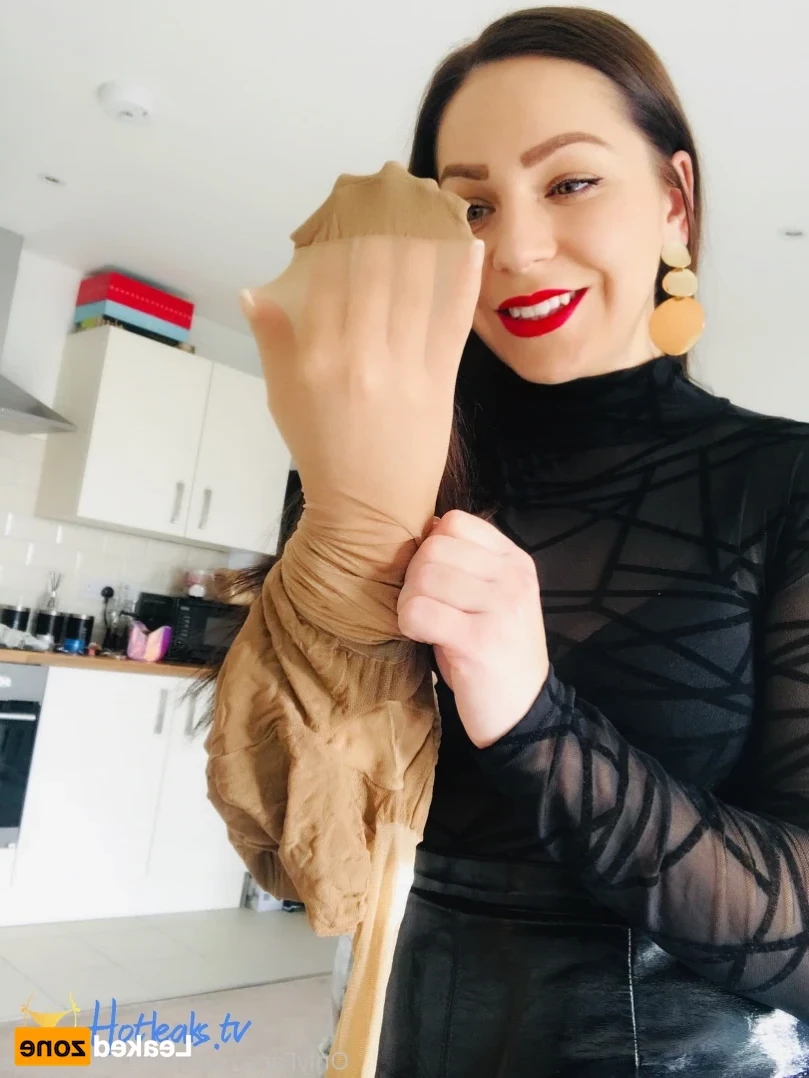 Lady Annabelle [ lady__annabelle ] Onlyfans leaked photo 15540105 on Hotleaks.tv