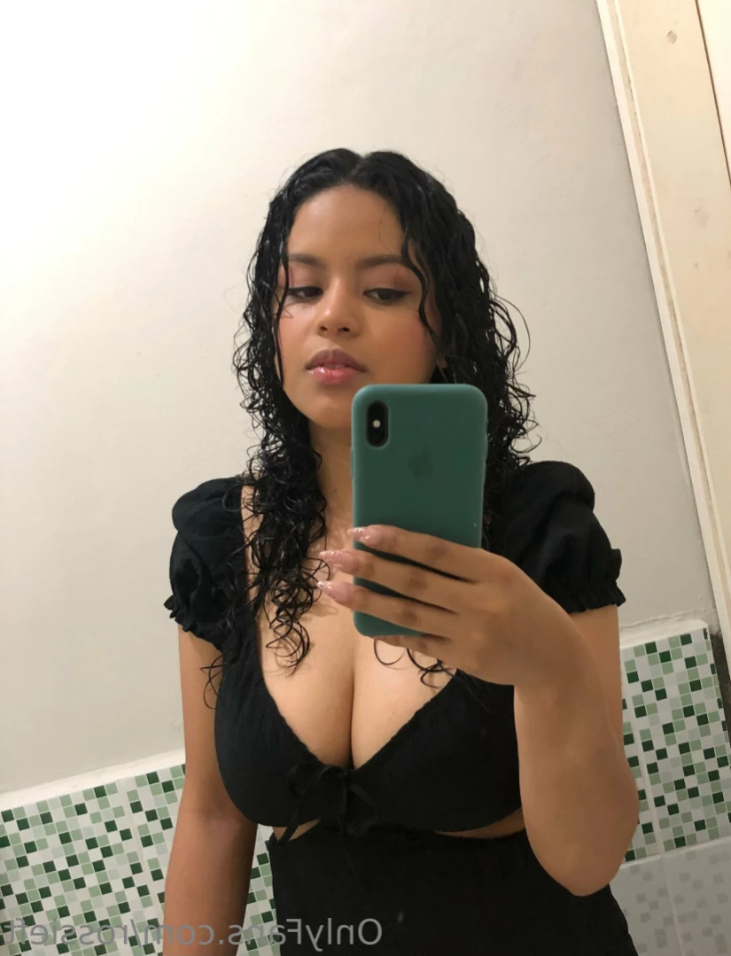 RossieM [ rossieft ] Onlyfans leaked photo 11342131 on Hotleaks.tv