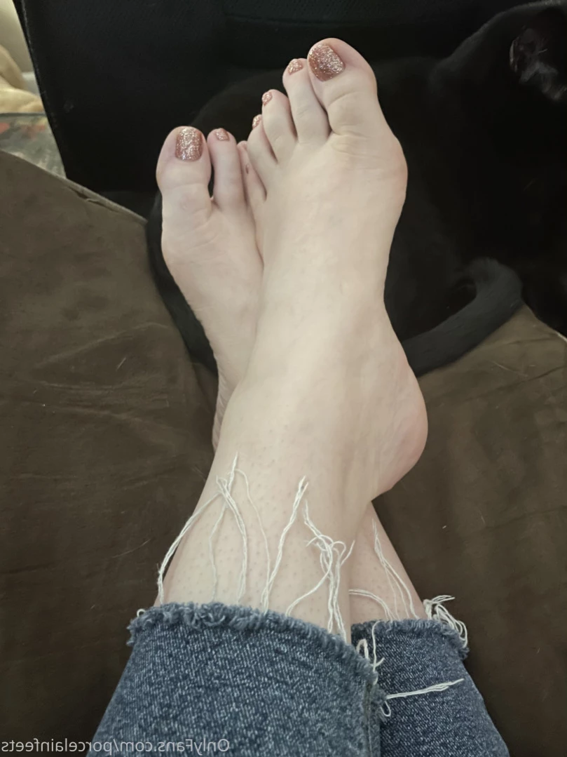 Porcelain Goddess [ porcelainfeets ] Onlyfans leaked photo 10894277 on Hotleaks.tv
