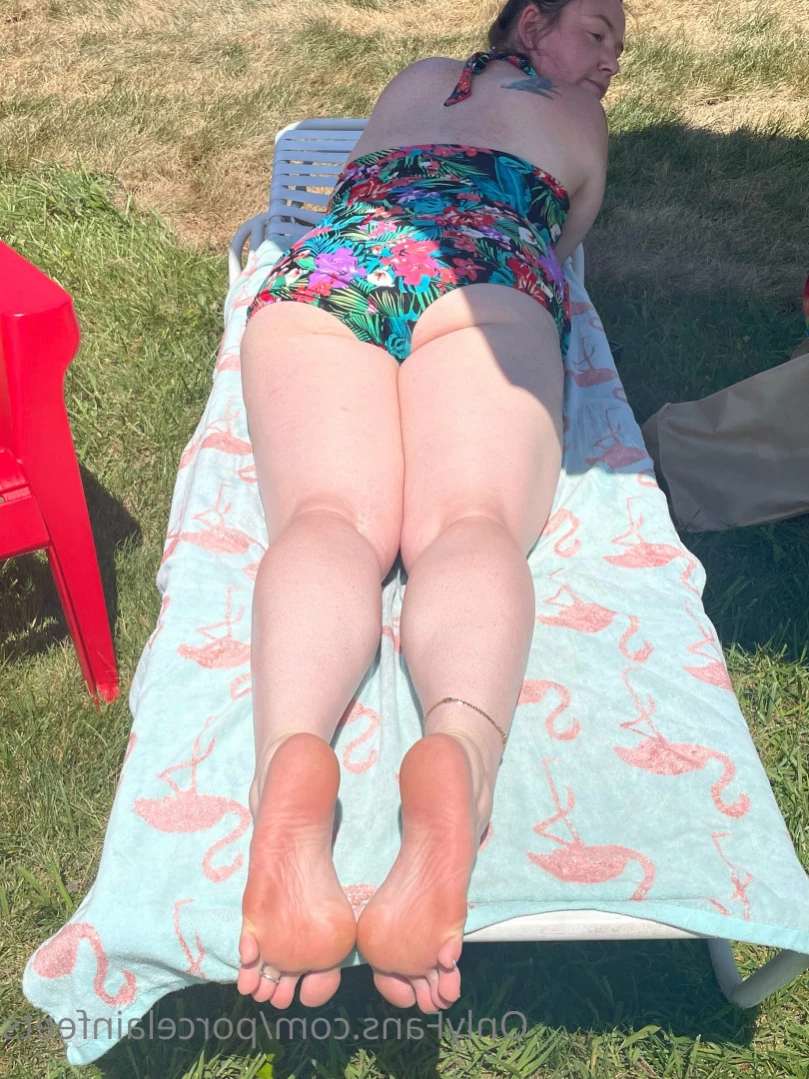 Porcelain Goddess [ porcelainfeets ] Onlyfans leaked photo 10919850 on Hotleaks.tv