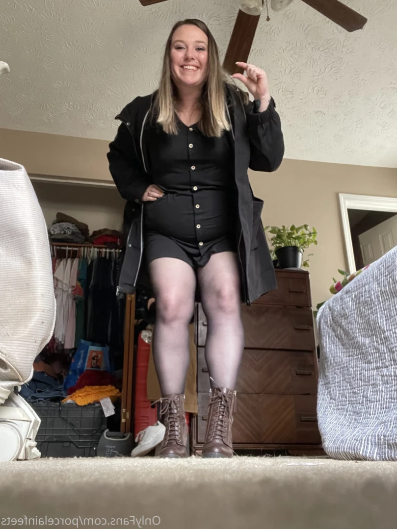 Porcelain Goddess [ porcelainfeets ] Onlyfans leaked photo 11044900 on Hotleaks.tv