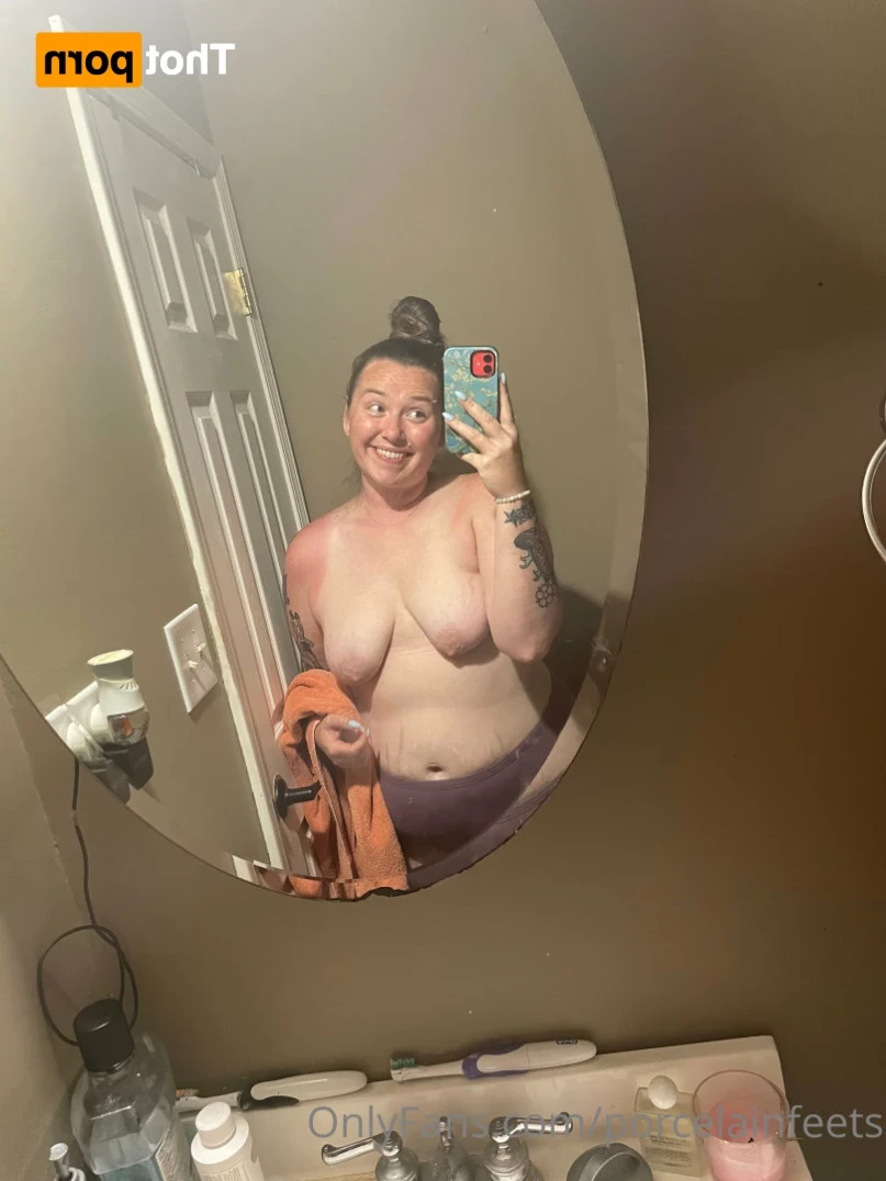 Porcelain Goddess [ porcelainfeets ] Onlyfans leaked photo 12068623 on Hotleaks.tv
