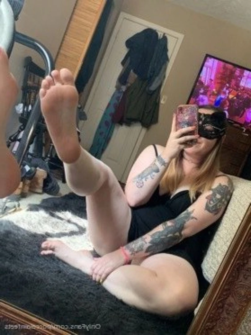 Porcelain Goddess [ porcelainfeets ] Onlyfans leaked photo 12263409 on Hotleaks.tv