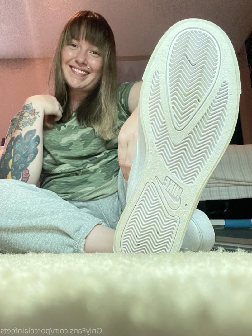 Porcelain Goddess [ porcelainfeets ] Onlyfans leaked photo 12263822 on Hotleaks.tv