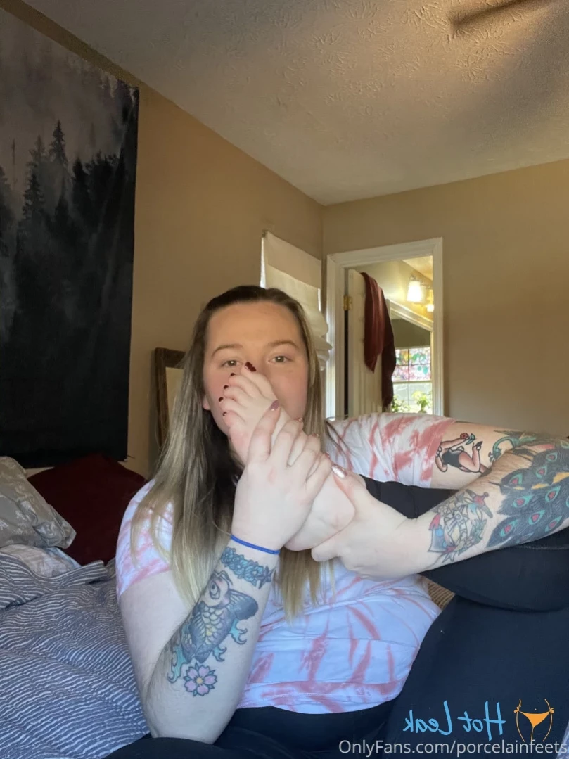 Porcelain Goddess [ porcelainfeets ] Onlyfans leaked photo 12265467 on Hotleaks.tv