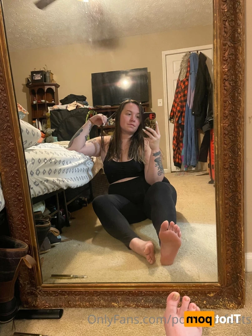 Porcelain Goddess [ porcelainfeets ] Onlyfans leaked photo 12266659 on Hotleaks.tv