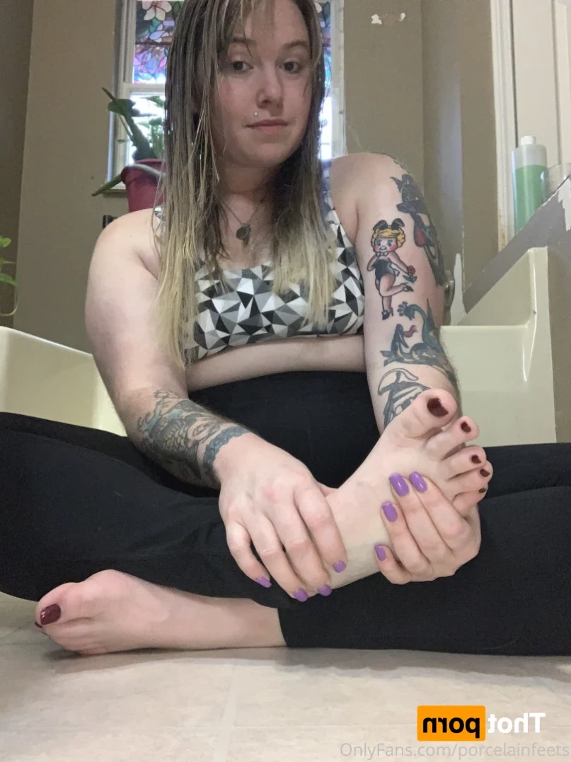 Porcelain Goddess [ porcelainfeets ] Onlyfans leaked photo 12267182 on Hotleaks.tv