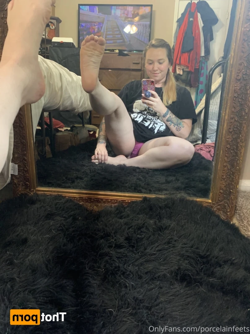 Porcelain Goddess [ porcelainfeets ] Onlyfans leaked photo 12268383 on Hotleaks.tv