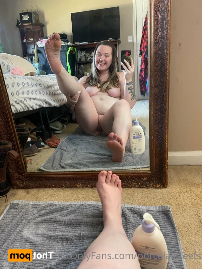 Porcelain Goddess [ porcelainfeets ] Onlyfans leaked photo 12273218 on Hotleaks.tv