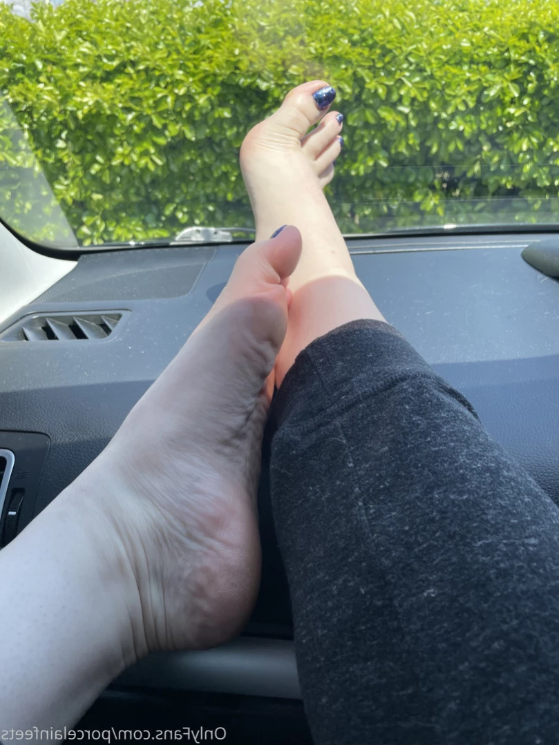 Porcelain Goddess [ porcelainfeets ] Onlyfans leaked photo 12279162 on Hotleaks.tv
