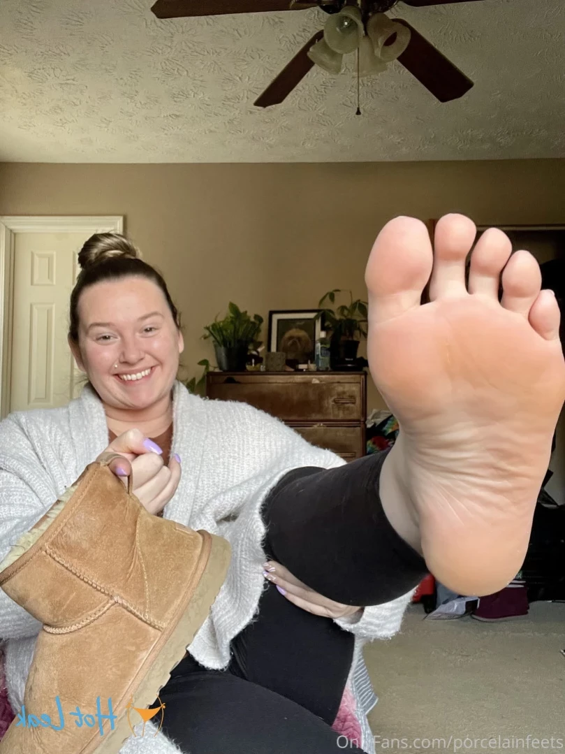 Porcelain Goddess [ porcelainfeets ] Onlyfans leaked photo 12279686 on Hotleaks.tv