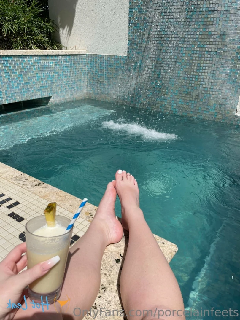 Porcelain Goddess [ porcelainfeets ] Onlyfans leaked photo 12284476 on Hotleaks.tv