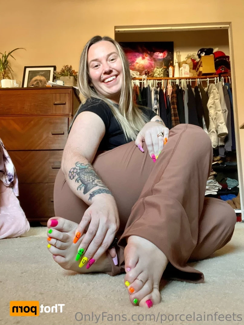 Porcelain Goddess [ porcelainfeets ] Onlyfans leaked photo 12286929 on Hotleaks.tv