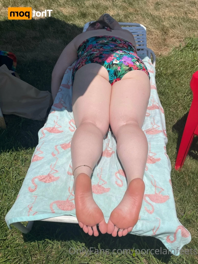 Porcelain Goddess [ porcelainfeets ] Onlyfans leaked photo 12319127 on Hotleaks.tv