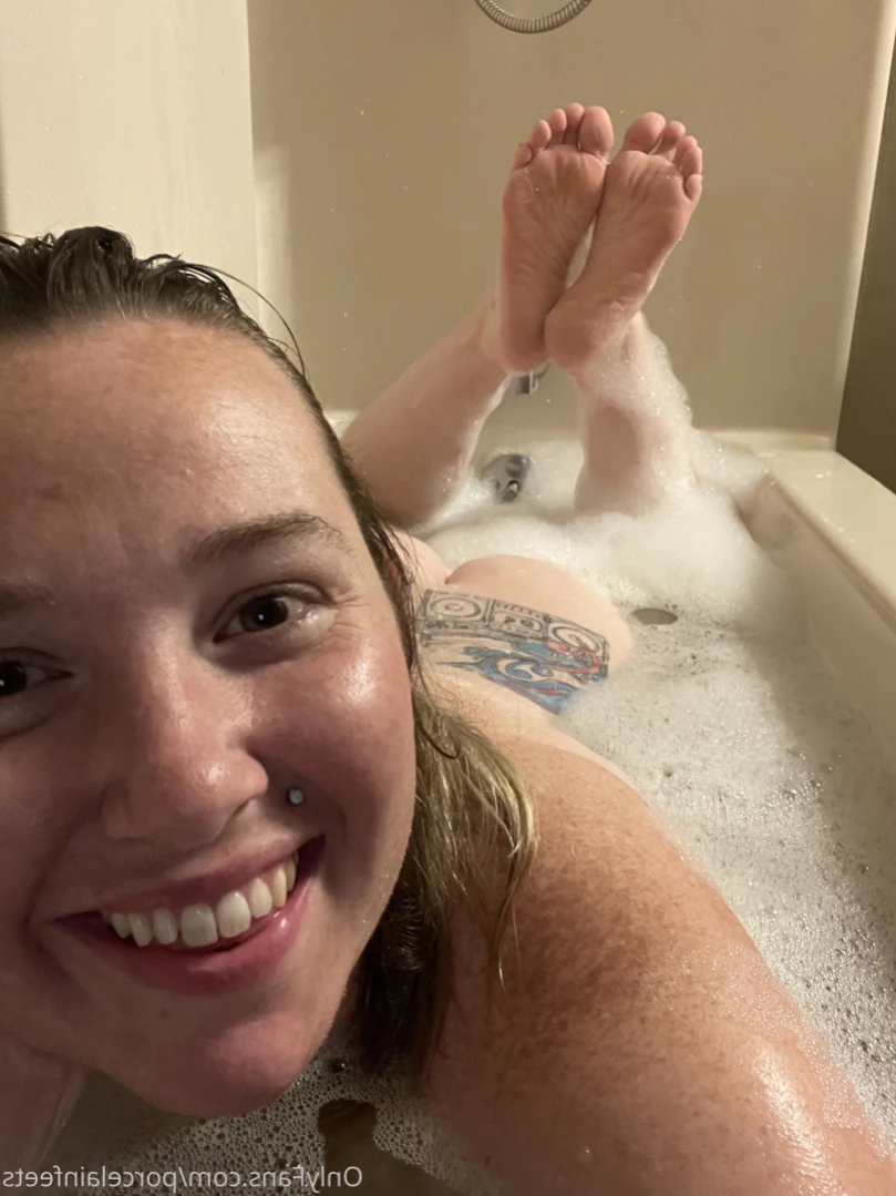 Porcelain Goddess [ porcelainfeets ] Onlyfans leaked photo 12375838 on Hotleaks.tv