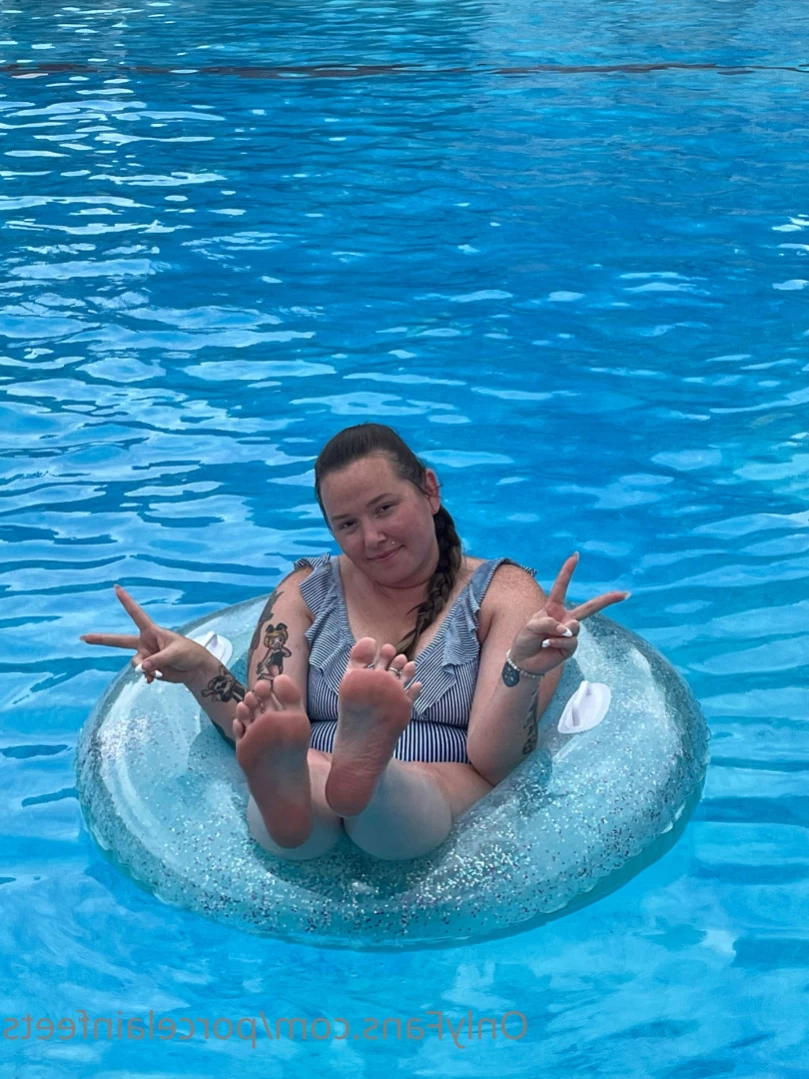 Porcelain Goddess [ porcelainfeets ] Onlyfans leaked photo 12381088 on Hotleaks.tv