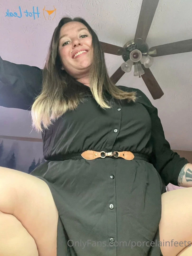 Porcelain Goddess [ porcelainfeets ] Onlyfans leaked photo 12844188 on Hotleaks.tv