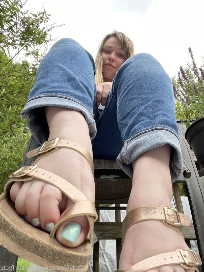 Porcelain Goddess [ porcelainfeets ] Onlyfans leaked photo 13632998 on Hotleaks.tv