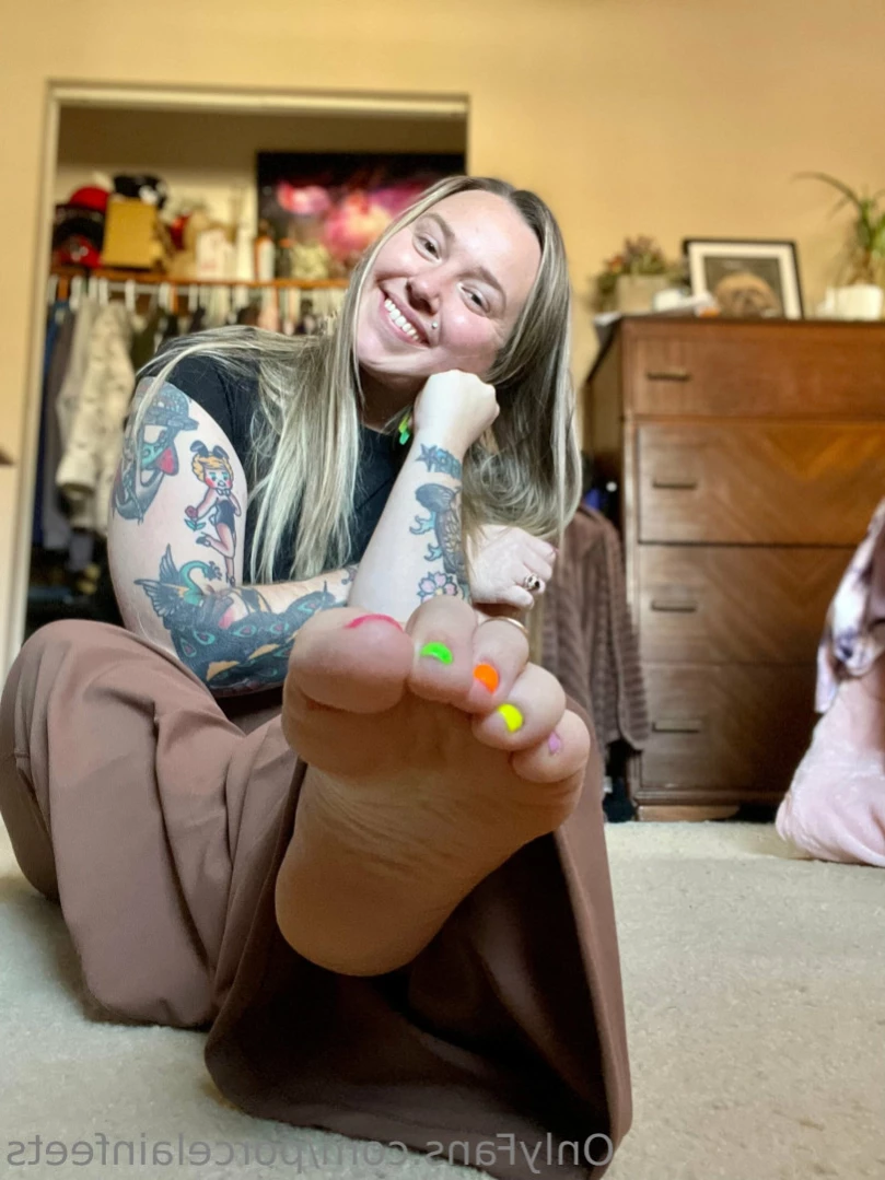 Porcelain Goddess [ porcelainfeets ] Onlyfans leaked photo 13634057 on Hotleaks.tv