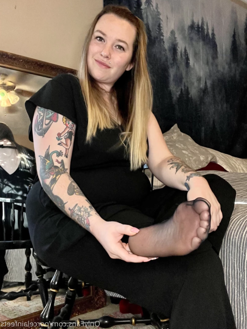 Porcelain Goddess [ porcelainfeets ] Onlyfans leaked photo 13634084 on Hotleaks.tv