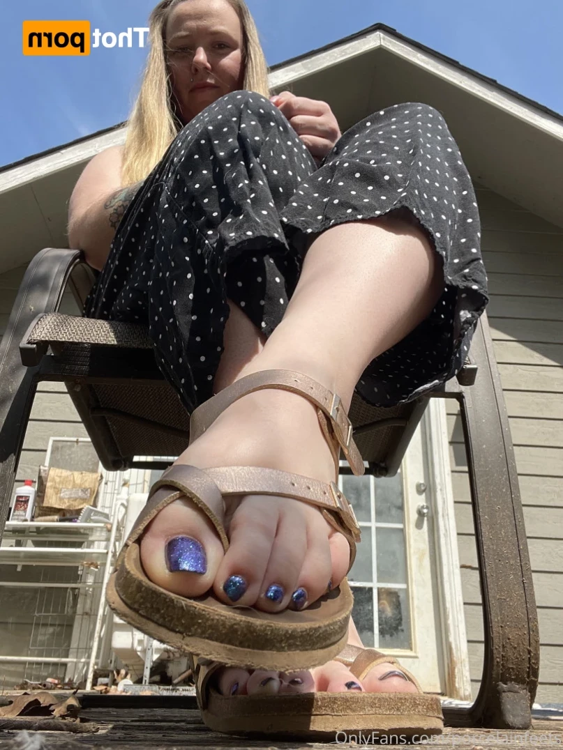 Porcelain Goddess [ porcelainfeets ] Onlyfans leaked photo 13877201 on Hotleaks.tv