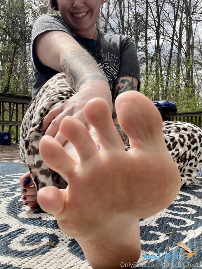 Porcelain Goddess [ porcelainfeets ] Onlyfans leaked photo 14527131 on Hotleaks.tv